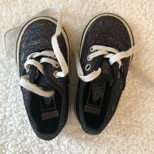 Toddler vans shoes, size 4.5. Great condition!